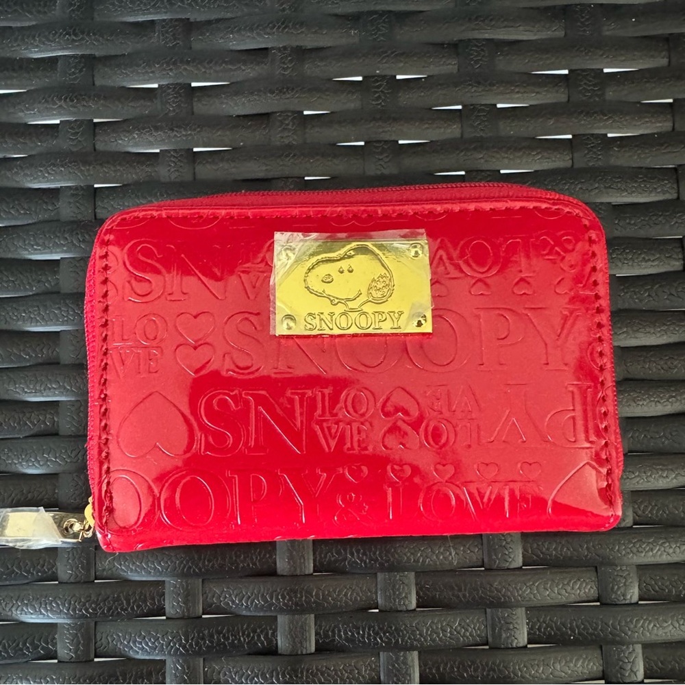 Peanuts snoopy red faux leather mini wallet pouch bag